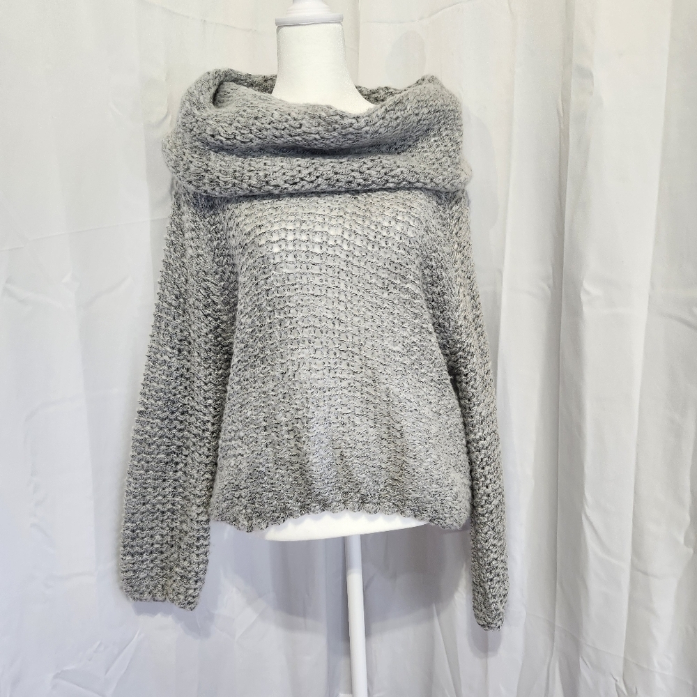 Debut Size Small Light Gray Cowl Neck Knitted Sweater